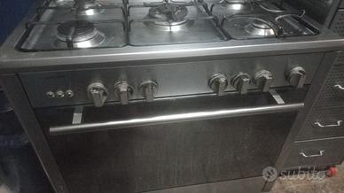 cucina domestica usata 