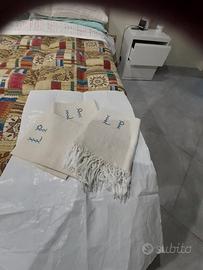 Asciugamani lino con iniziali 