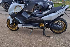 TMAX 500