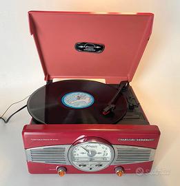 Giradischi vintage retrò con casse integrate