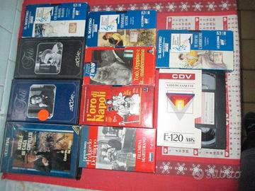 Nr. 10 VHS su Napoli (tot. E 9)