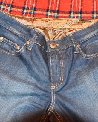 SEVEN JEANS
