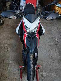 Ducati hypermotard 821 sp