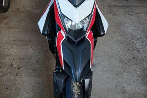 Ducati hypermotard 821 sp