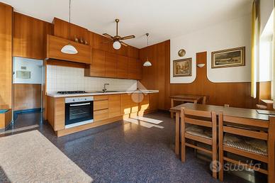 4 LOCALI A CERRO VERONESE