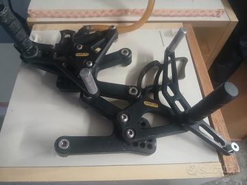 r6 2003