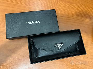 Occhiali Prada