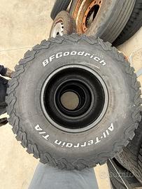 33x12.5 r15 BF GOODRICH