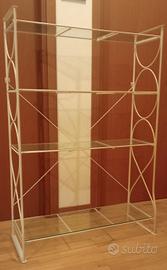 Scaffale con ripiani in vetro 