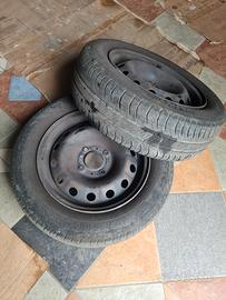 cerchi  di 14 ferro pegeout 106 