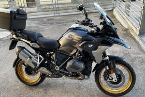 Bmw R 1250 GS triple black
