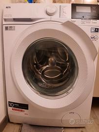 Lavatrice AEG 9 kg come nuova