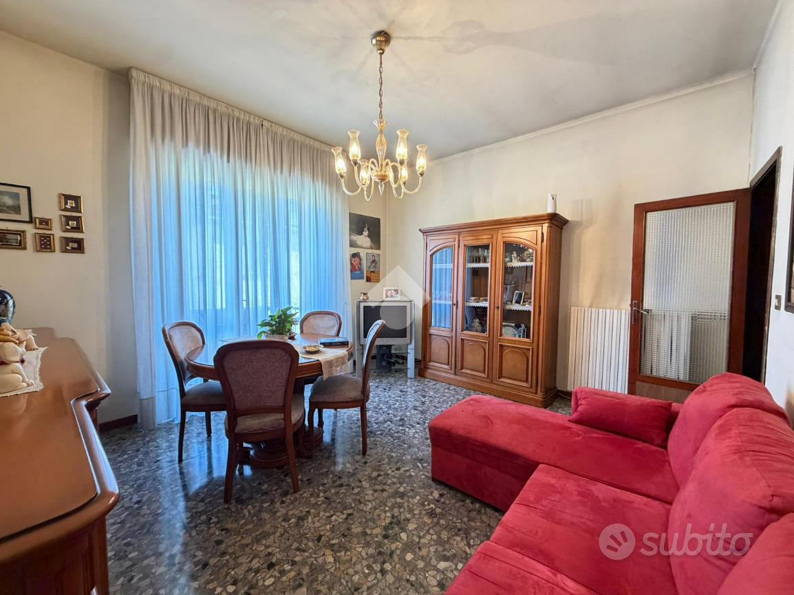 VILLA SINGOLA A BRESCIA