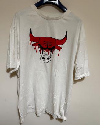 T-shirt new era taglia L