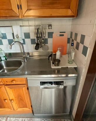 Cucina + elettrodomestici semi nuovi