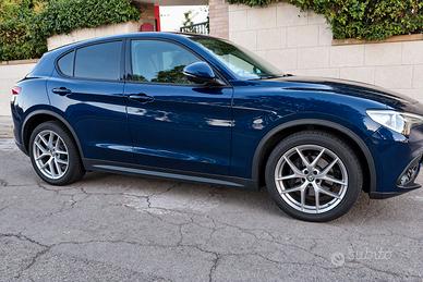 Alfa Romeo Stelvio 2.2 TD 190 CV RWD Execut AT8 