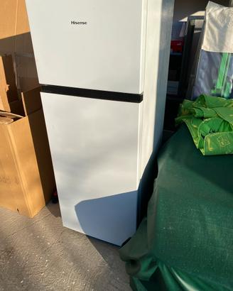 Frigo Hisens