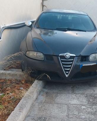 Ricambi alfa romeo gt intera o per pezzi