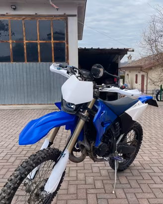 YAMAHA YZ 125 TRIPLA OMOLOGAZIONE