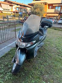 Suzuki burgman 400