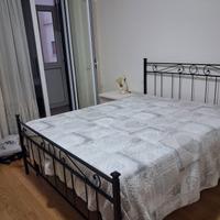 camera da letto beige 