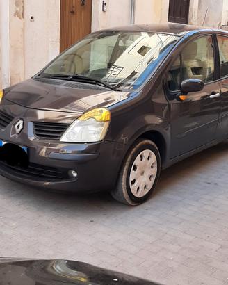 Renault Modus 1.5 dCi Anno 2006-Bassissimi consumi