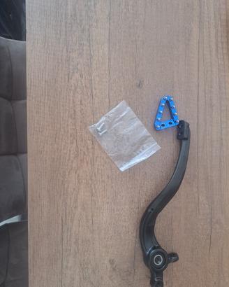 Pedale freno posteriore