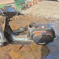 vespa pk