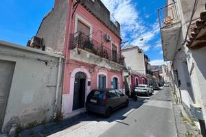 BORGO - 3 vani semi-indipendente