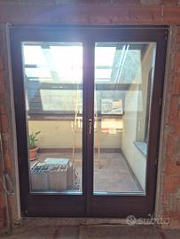 Porta finestra doppia apertura