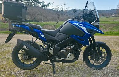 SUZUKI V STROM 1050 SE
