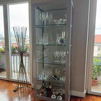 Elegante Vetrina in Cristallo - Design Moderno