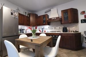 LOREO - APPARTAMENTO AL PRIMO PIANO