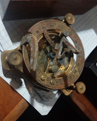 bussola orologio