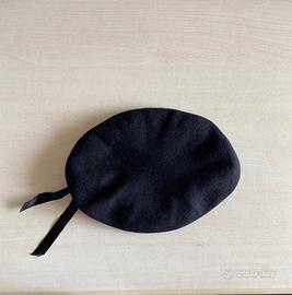 Basco nero di cavalleria con bordo in tessuto E.I