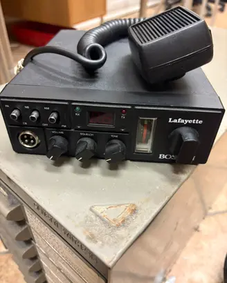 Radio CB Lafayette Boston