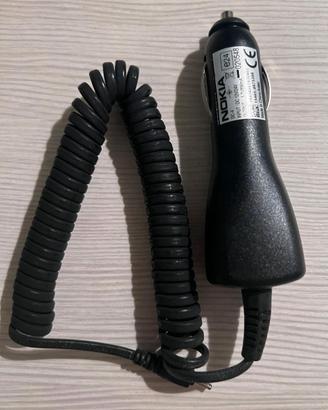 DUE CARICA BATTERIE ORIGINALE NOKIA PER AUTO.