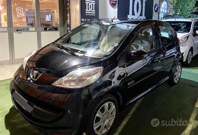 Peugeot 107 /NEOPATENTATI/ RATE / FINANZIAMENTI