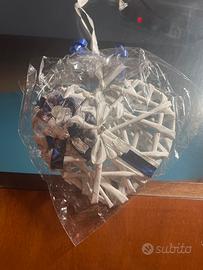 Addobbo cuore bianco fatto a mano decorativo