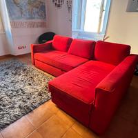 Divano contenitore con penisola