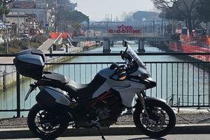 Ducati Multistrada 950s come nuova