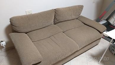 DIVANO MARCA CINOVA 2/3 POSTI  SFODERABILE