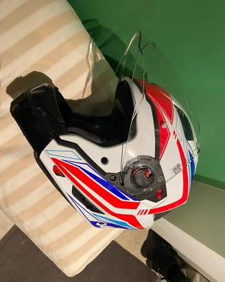 Casco AIROH con mentoniera staccabile