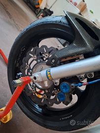 R6 pronto pista