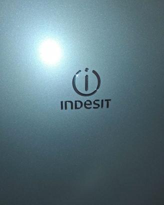 Frigorifero in acciaio inox,