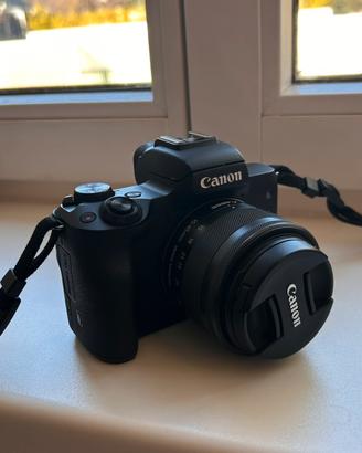 Canon EOS M50 mark II + obiettivo 15-45mm