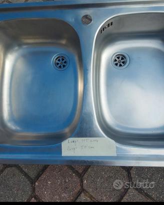 Lavandino in acciaio inox da cucina 