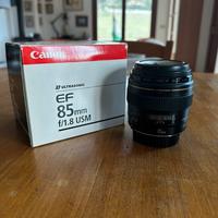 Canon EF 85mm f/1.8 USM