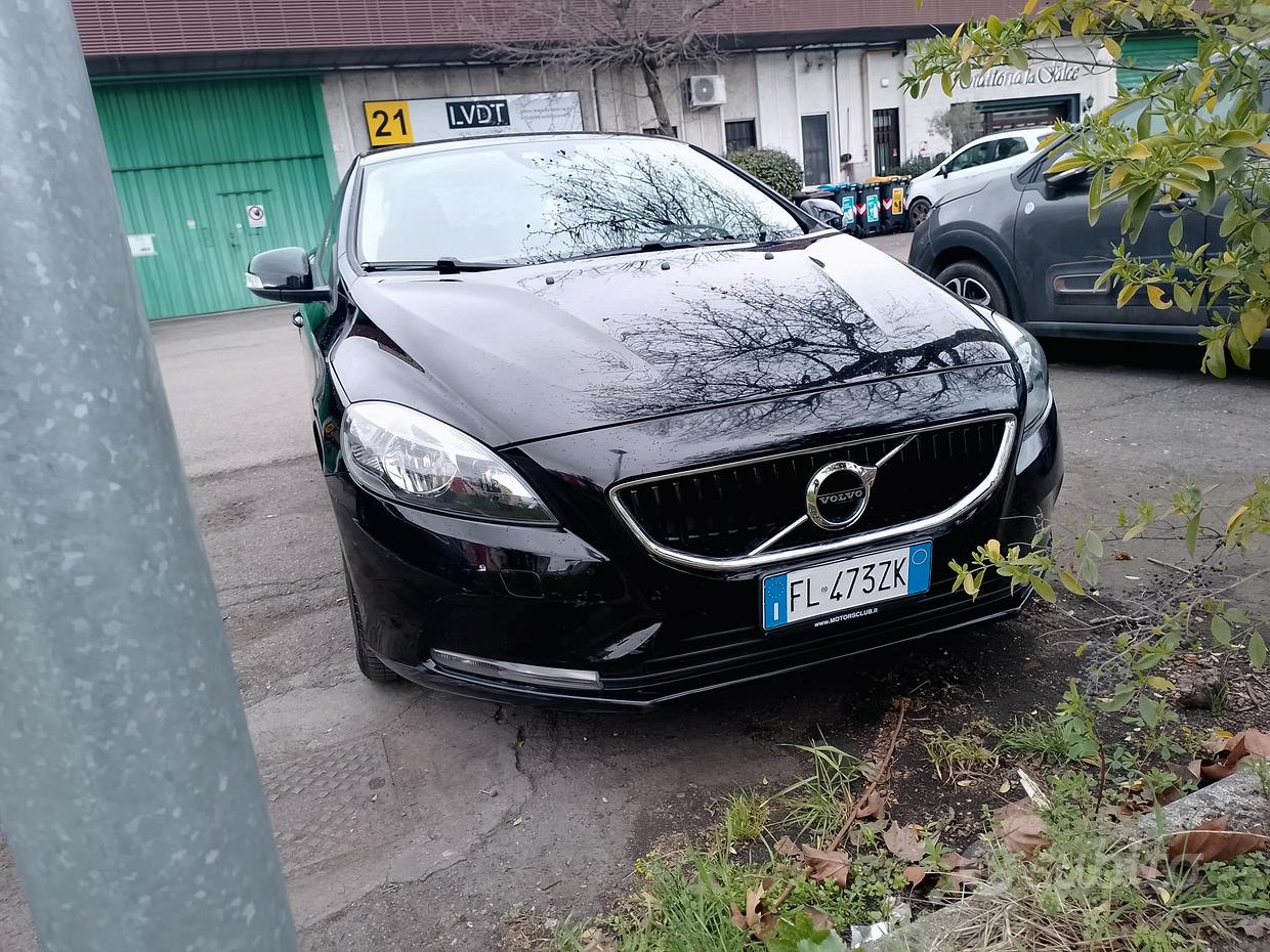 Volvo V40 (2012-2020)