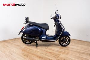 VESPA GTS 300 - 2023